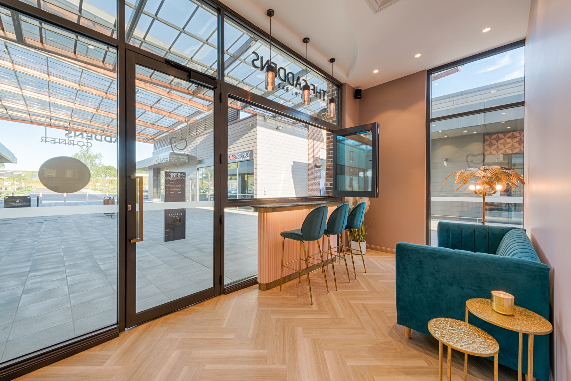 The Caddens Dental Bar